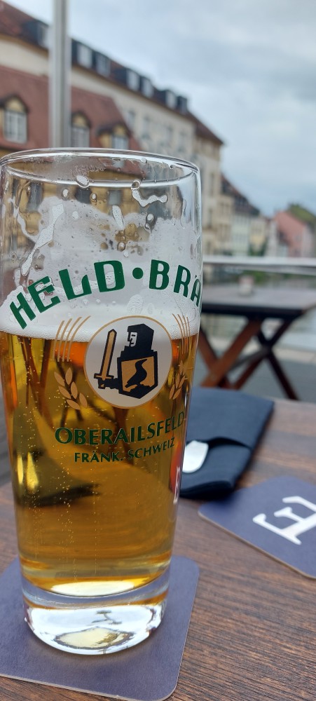 Held Bräu Oberailsfeld Helles